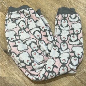 Cozy Penguin Print Pajama Pants - Fleece medium